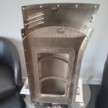 Airbus vented pylon fairing