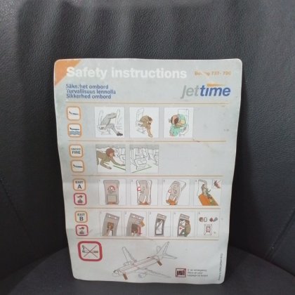 Boeing 737-700 Jet Time safety card