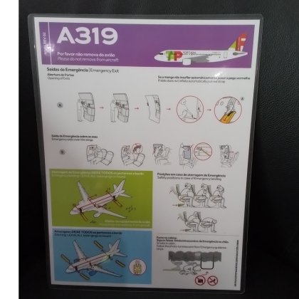 Airbus A319 Air Portugal safety card